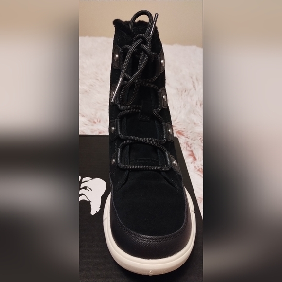 Sorel Explorer II Joan Faux Fur woman's size 7 - Picture 6 of 12